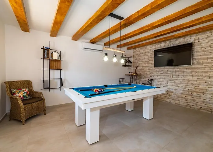 Family Friendly House With A Swimming Pool - Cuskijas, Novigrad - 19868 펜션 *