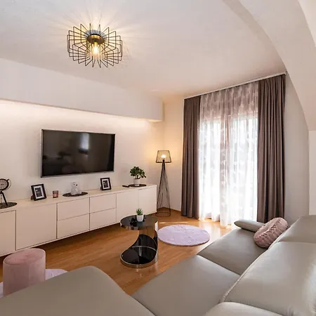 Family Friendly House With A Swimming Pool - Cuskijas, Novigrad - 19868 別荘 Pridraga